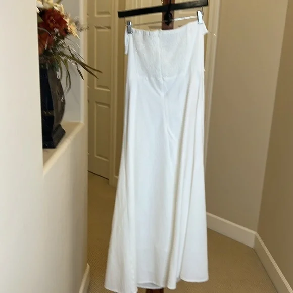 Petal & Pup Strapless cut out twist top linen midi dress nwot - Picture 12 of 15